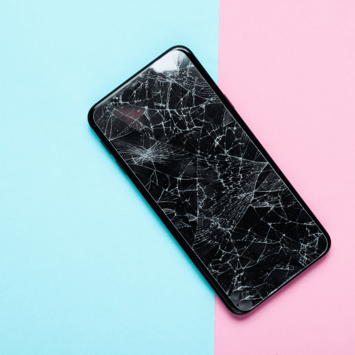 Does AT&T Insurance Cover Cracked iPhone Screens?
